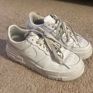Nike AF white sneakers sz6